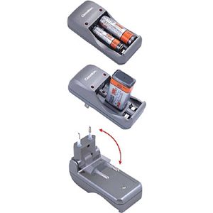 Carregador Bivolt para Bateriais AA, AAA e 9V Mini Travel com 2 Bateriais AA 2500 Modelo BC1001B