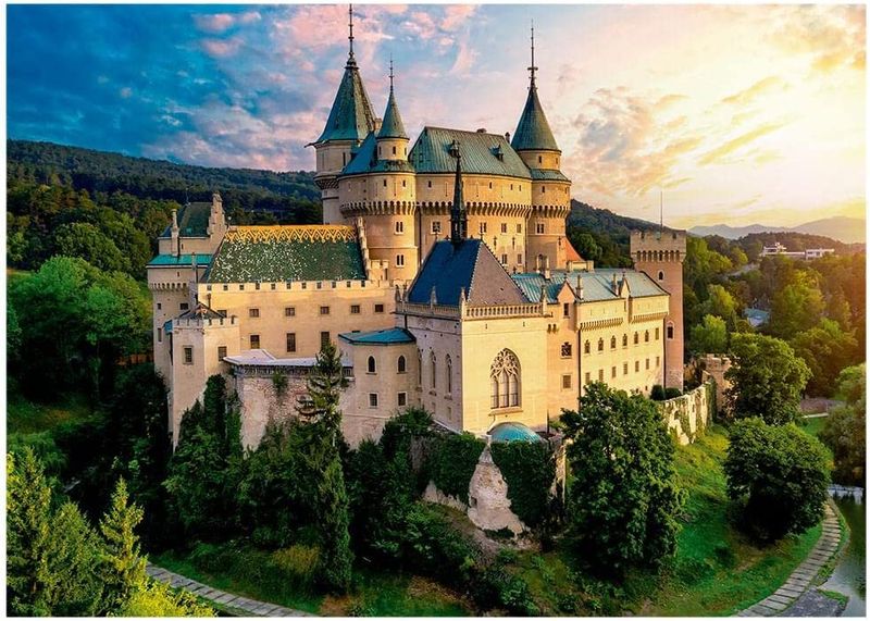 Castelo medieval. - puzzle online